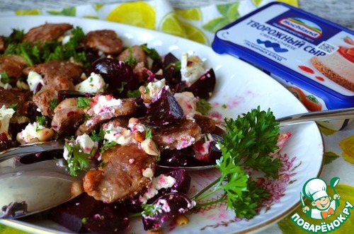 Свекольный салат с сыром и уткой Свекольный салат с сыром и уткой