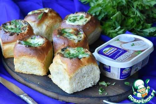 Сырные булочки с шпинатом и беконом