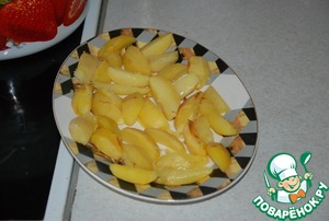 Теплый салат с мясными шариками Теплый салат с мясными шариками