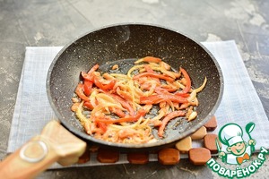 Тыквенный крем-суп с форелью и творожным сыром