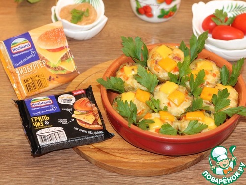 Запеченная картошка с сыром и грудинкой Запеченная картошка с сыром и грудинкой