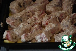 Запеченый картофель с сырными ребрышками