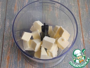 Песочный пирог с творожно-ягодной начинкой Песочный пирог с творожно-ягодной начинкой