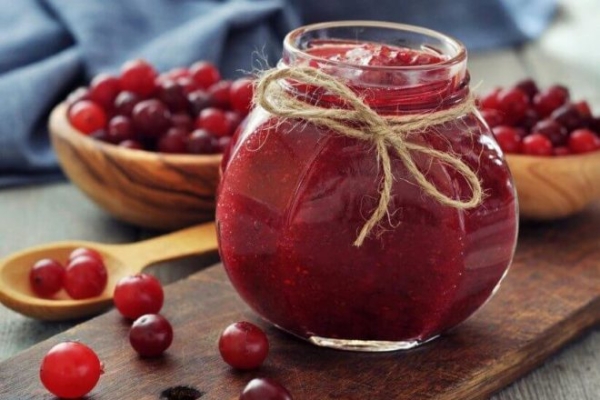 Виноградное варенье с кизилом