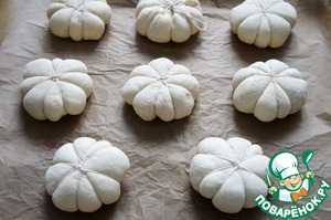 Мини-пиццы "Тыквы" Мини-пиццы "Тыквы"