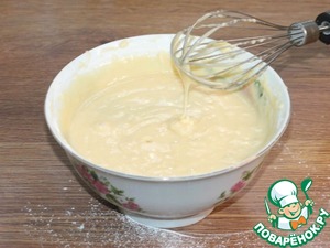 Пирог с кремом и мелкими ягодами Пирог с кремом и мелкими ягодами