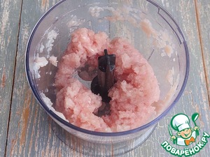 Слоеные лепешки с индейкой и сыром Слоеные лепешки с индейкой и сыром