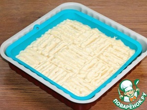 Пирог с кремом и мелкими ягодами Пирог с кремом и мелкими ягодами