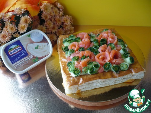 Закусочные слойки с плавленым сыром Закусочные слойки с плавленым сыром