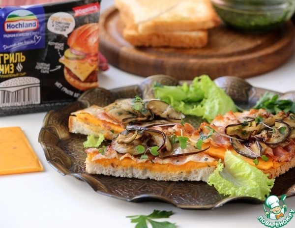 Брускетты с баклажанами и сыром