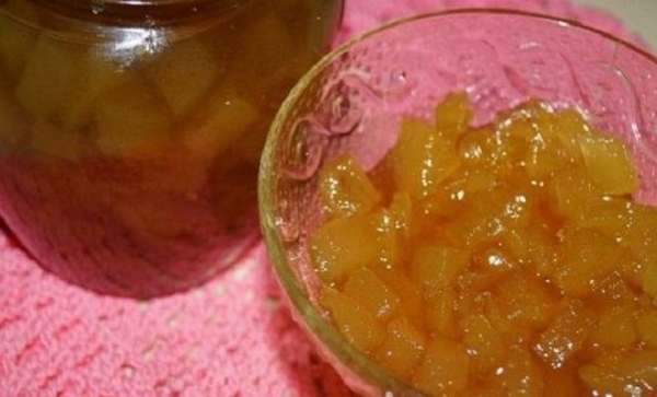 Простое кабачковое варенье с бананами