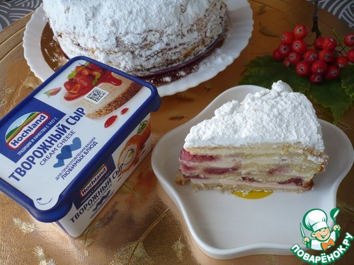 Пирог с творожным сыром и клубникой Пирог с творожным сыром и клубникой