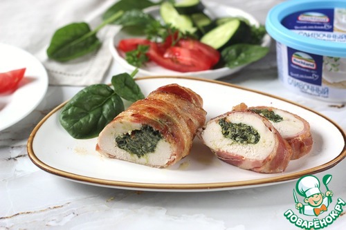 Фаршированная куриная грудка в беконе Фаршированная куриная грудка в беконе