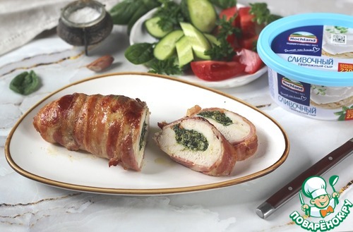 Фаршированная куриная грудка в беконе Фаршированная куриная грудка в беконе