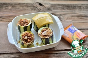 Фаршированные бочонки из кабачка