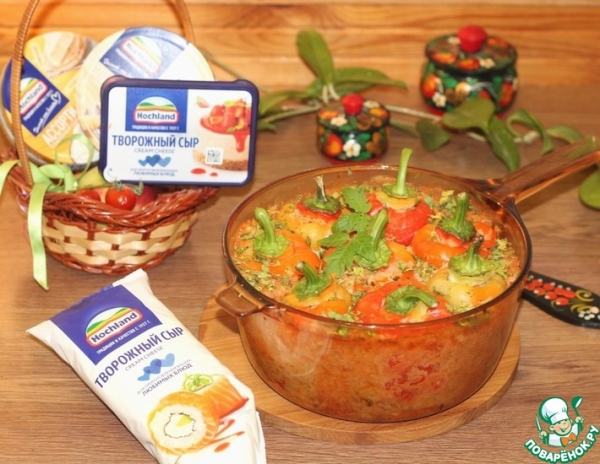 Фаршированный перец, запеченный в творожном соусе Фаршированный перец, запеченный в творожном соусе