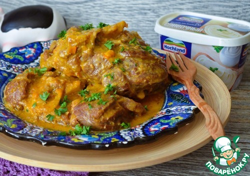 Говяжья голяшка в сливочно-овощном соусе Говяжья голяшка в сливочно-овощном соусе