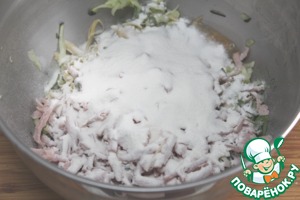 Кабачковые оладьи с сосисками