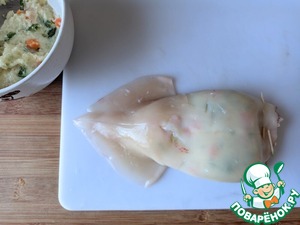 Кальмары, фаршированные рисовой полентой и овощами Кальмары, фаршированные рисовой полентой и овощами