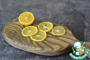 Канапе с лососем на кукукрузной поленте Канапе с лососем на кукукрузной поленте