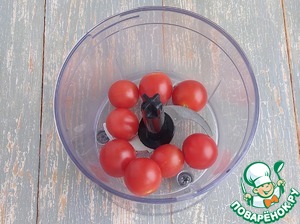 Картофель с фрикадельками в сырно-томатном соусе Картофель с фрикадельками в сырно-томатном соусе