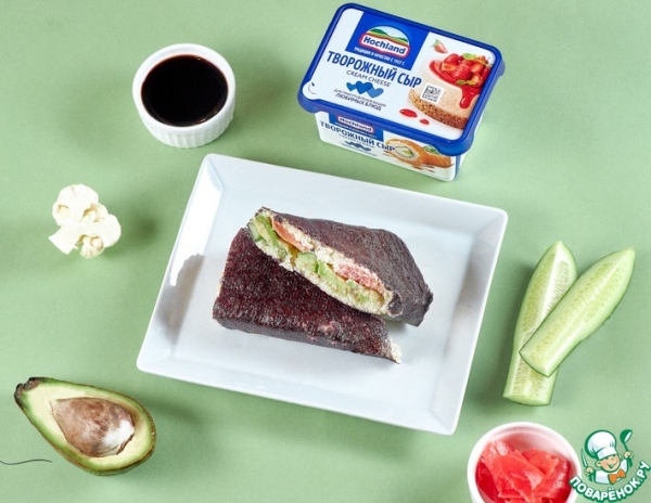 Кето-онигирацу с форелью Кето-онигирацу с форелью