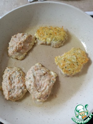 Куриные котлеты с чечевично-злаковой полентой Куриные котлеты с чечевично-злаковой полентой