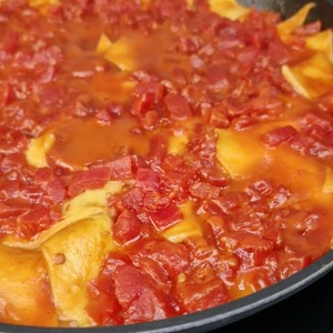 Ленивая лазанья с острым соусом Ленивая лазанья с острым соусом