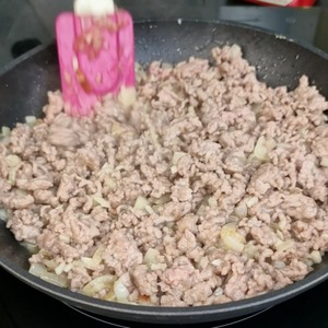 Ленивая лазанья с острым соусом Ленивая лазанья с острым соусом