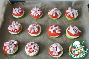 Мини-пиццы из кабачка Мини-пиццы из кабачка