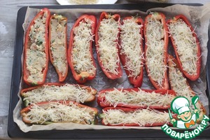 Острые перцы фаршированные сыром