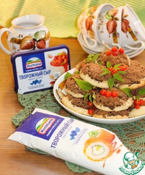 Печенье со штрейзелем и кремовой начинкой Печенье со штрейзелем и кремовой начинкой