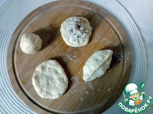 Пирожки-малютки с куриной начинкой Пирожки-малютки с куриной начинкой