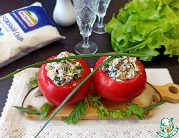 Помидоры, фаршированные творожным сыром с боровиками