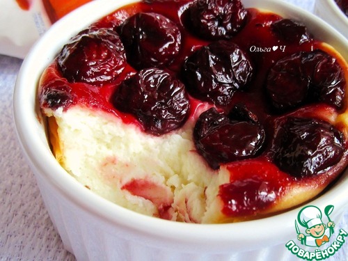 Порционный чизкейк "Вишня в облаках" Порционный чизкейк "Вишня в облаках"