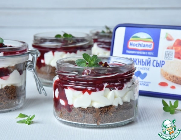 Порционный ягодный чизкейк без выпечки