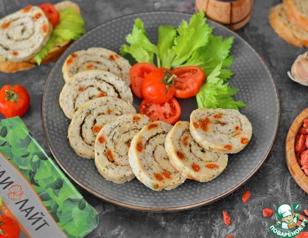 Рулет из индейки с ягодами годжи Рулет из индейки с ягодами годжи