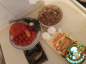 Салат с фаршем и овощами