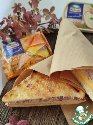 Сэндвич с фасолевой намазкой