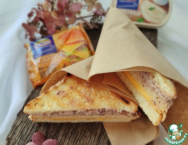 Сэндвич с фасолевой намазкой