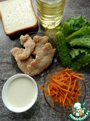 Сэндвич с наггетсами и корейской морковкой