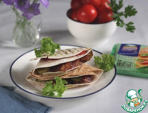 Сэндвич в лаваше Сэндвич в лаваше
