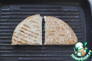 Сэндвич в лаваше Сэндвич в лаваше