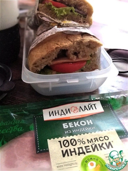 Сэндвичи из ржаной лепёшки с беконом Сэндвичи из ржаной лепёшки с беконом