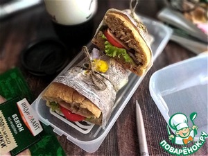 Сэндвичи из ржаной лепёшки с беконом Сэндвичи из ржаной лепёшки с беконом