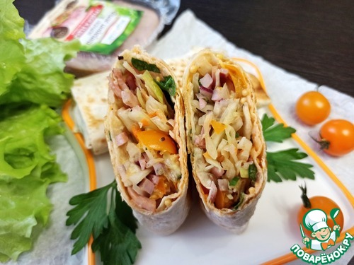 Шаурма с ветчиной и капустным салатом Шаурма с ветчиной и капустным салатом