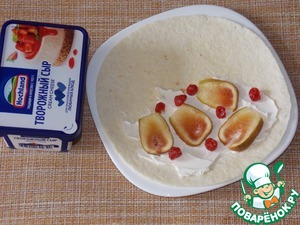 Сладкая тортилья с творожным сыром