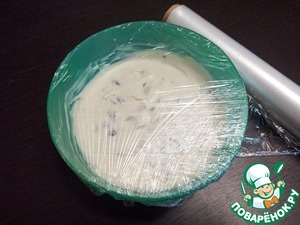 Сливочное мороженое с клубникой Сливочное мороженое с клубникой