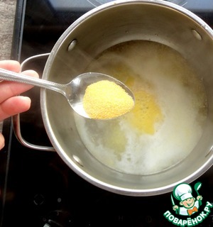 Сосиски с полентой под сыром