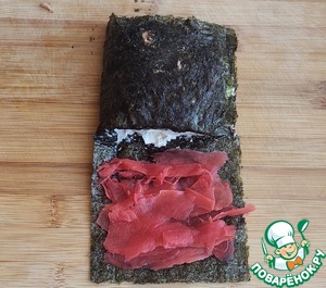 Суши-сэндвич с тунцом и имбирём Суши-сэндвич с тунцом и имбирём